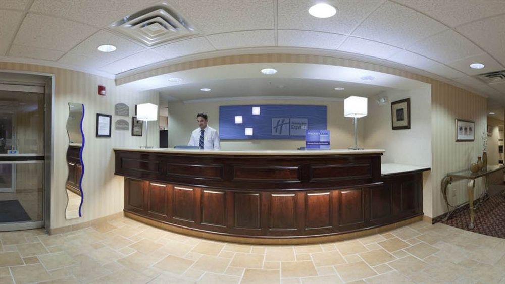 Holiday Inn Express Hotel & Suites Columbus Southeast Groveport By Ihg Exterior photo