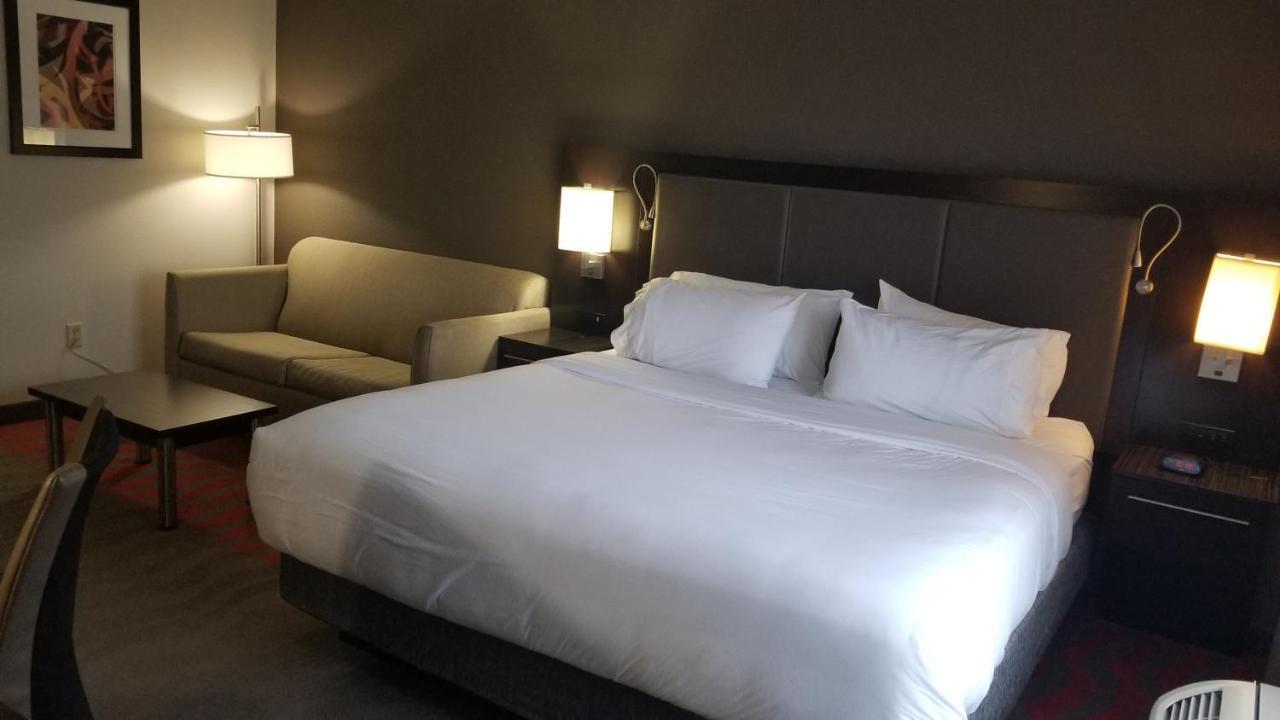 Holiday Inn Express Hotel & Suites Columbus Southeast Groveport By Ihg Exterior photo