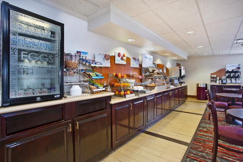 Holiday Inn Express Hotel & Suites Columbus Southeast Groveport By Ihg Exterior photo