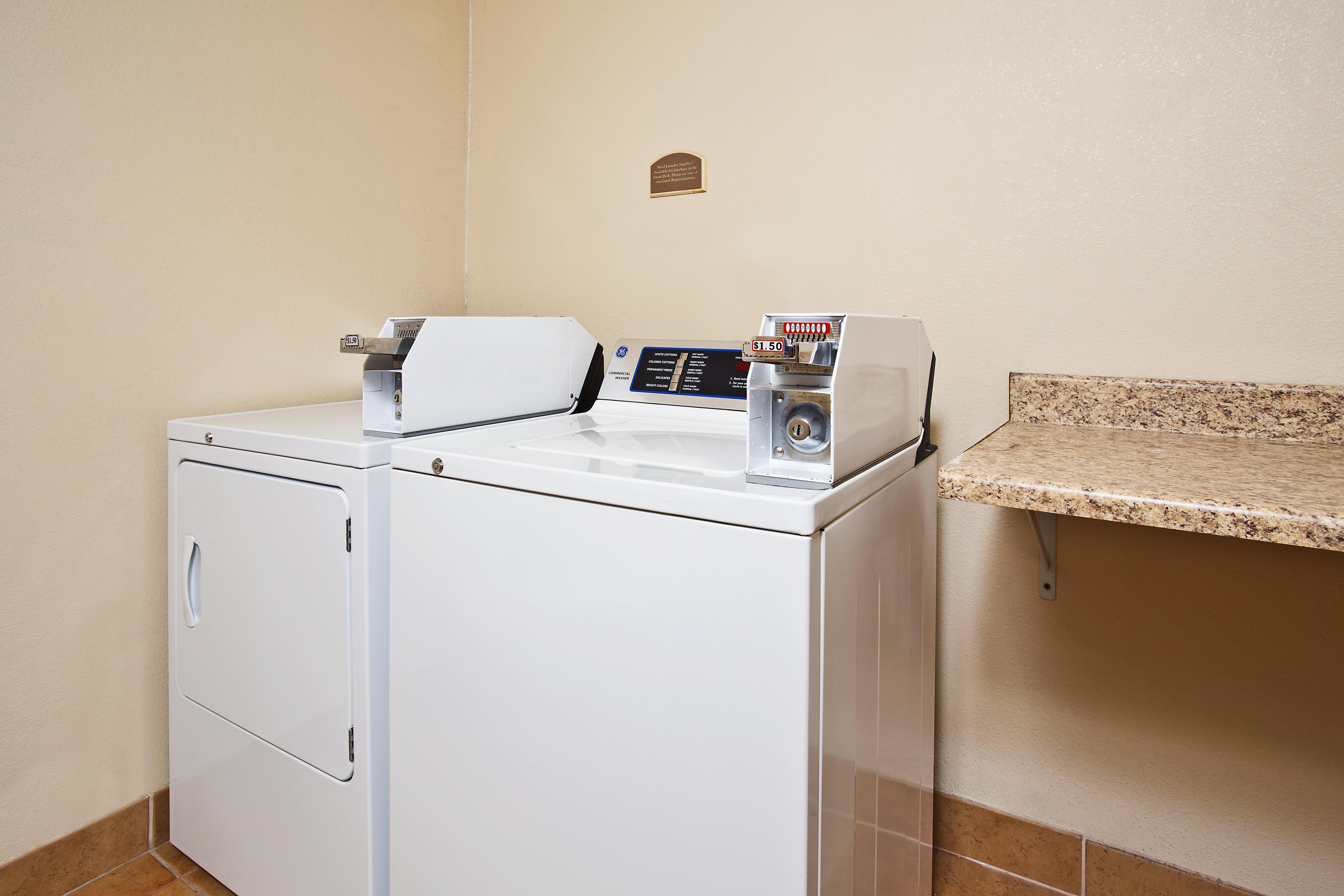 Holiday Inn Express Hotel & Suites Columbus Southeast Groveport By Ihg Exterior photo