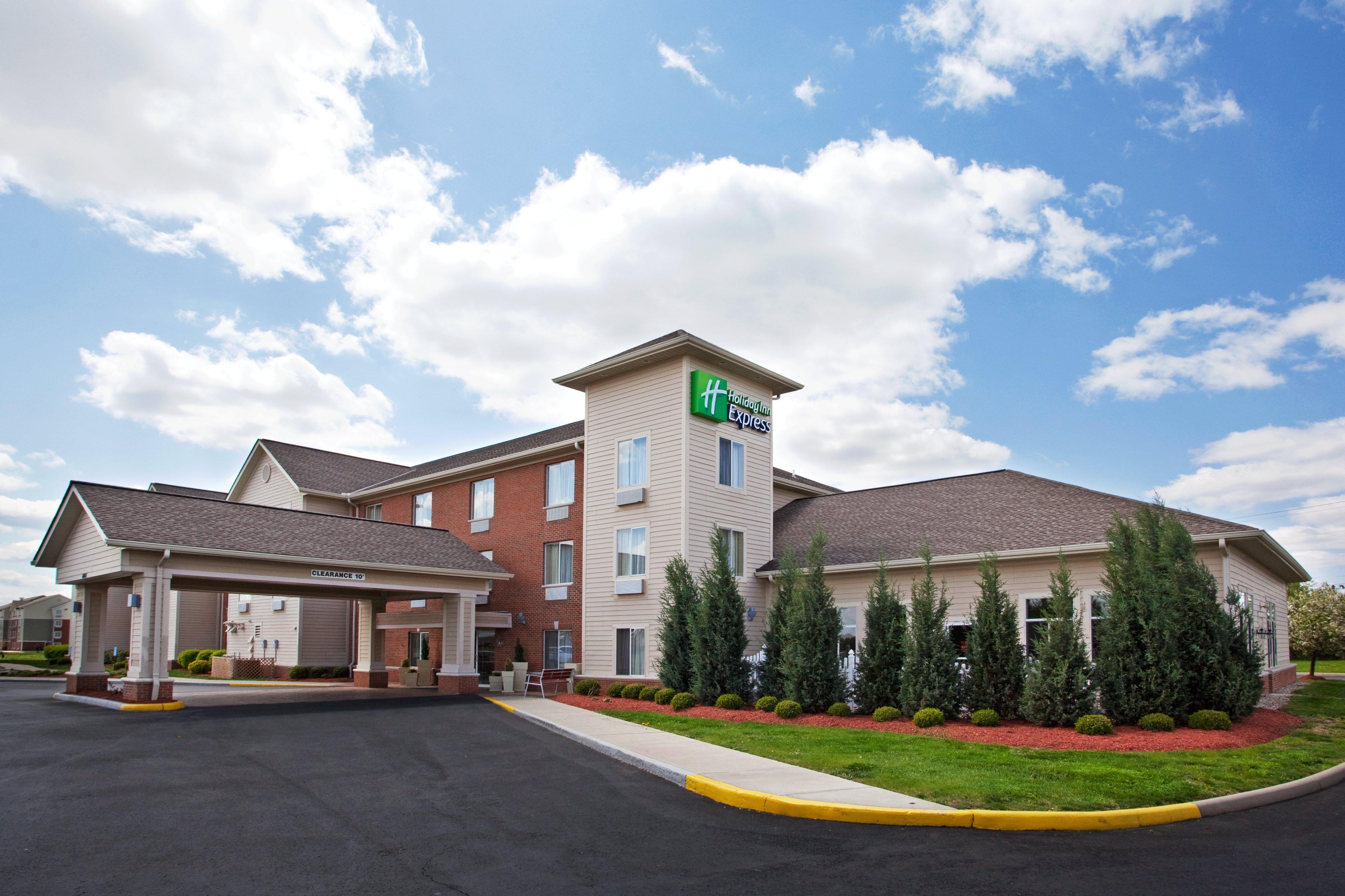 Holiday Inn Express Hotel & Suites Columbus Southeast Groveport By Ihg Exterior photo