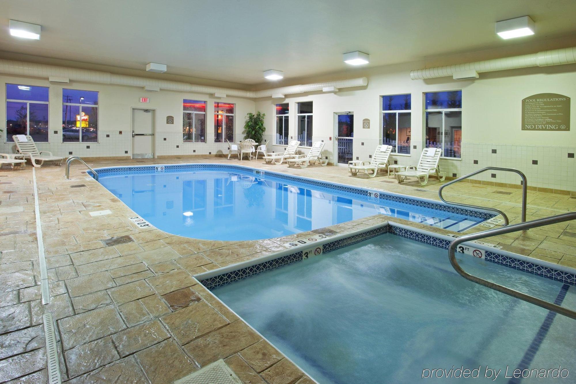 Holiday Inn Express Hotel & Suites Columbus Southeast Groveport By Ihg Exterior photo