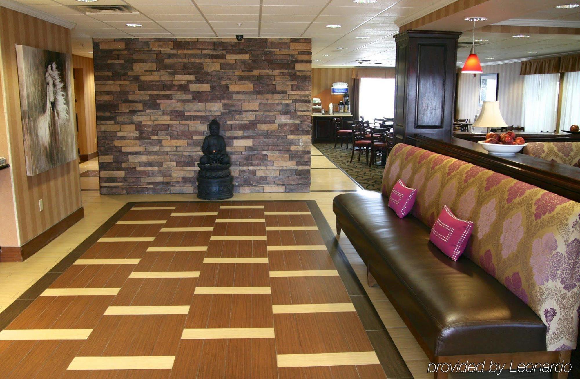 Holiday Inn Express Hotel & Suites Columbus Southeast Groveport By Ihg Exterior photo